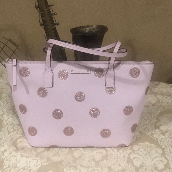 kate spade Handbags - EUC Kate Spade Med Tote